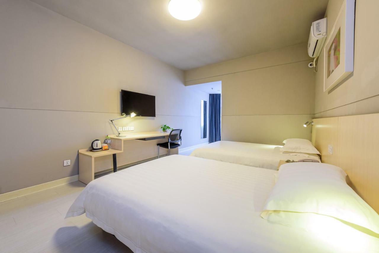 Jinjiang Inn Nanning Railway Station North Youai Road Екстер'єр фото