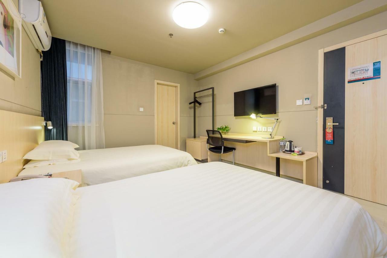 Jinjiang Inn Nanning Railway Station North Youai Road Екстер'єр фото